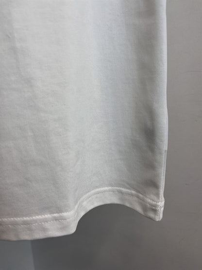 LOUIS VUITTON LV PENDANT EMBROIDERY T-SHIRT – LVTS0017