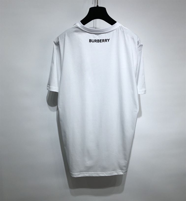 BURBERRY LETTER GRAPHIC COTTON OVERSIZED T-SHIRT – BRS019
