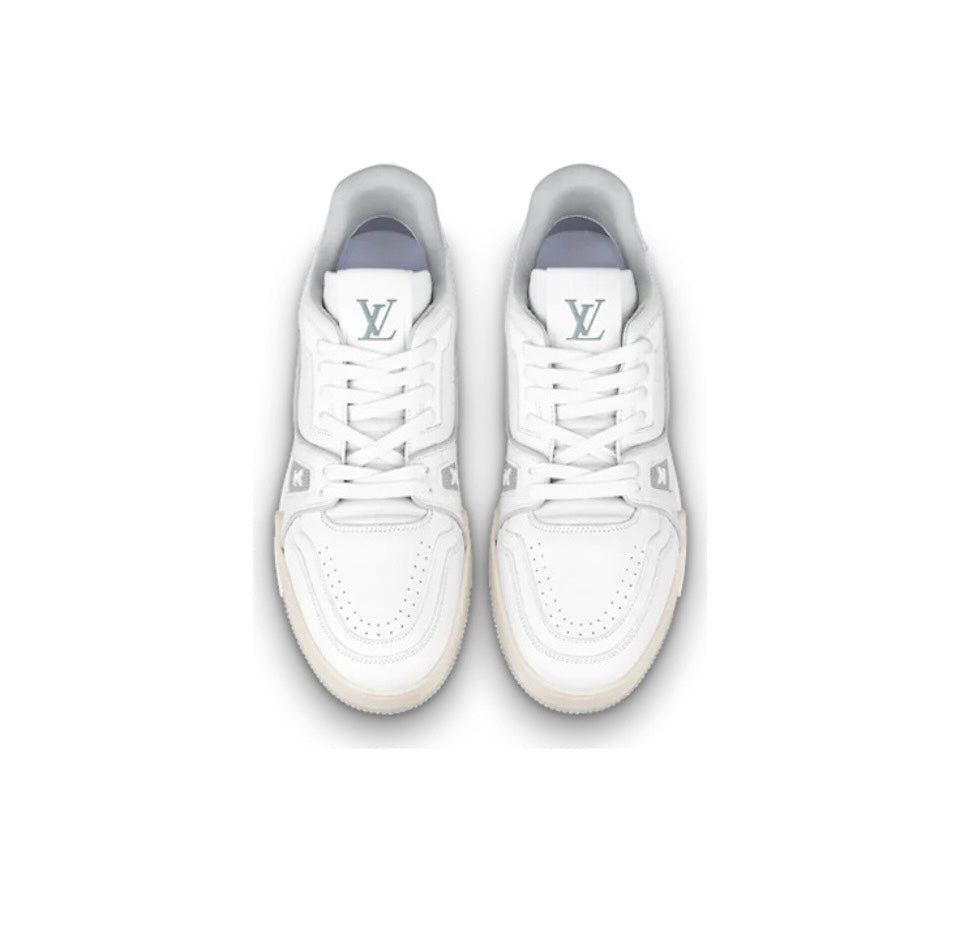 LOUIS VUITTON TRAINER SNEAKERS IN WHITE  LSVT094