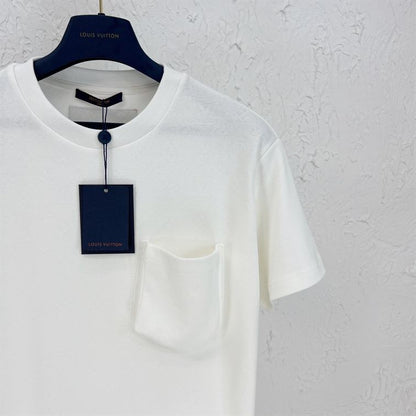 LOUIS VUITTON SIGNATURE 3D POCKET MONOGRAM T-SHIRT – LVTS047