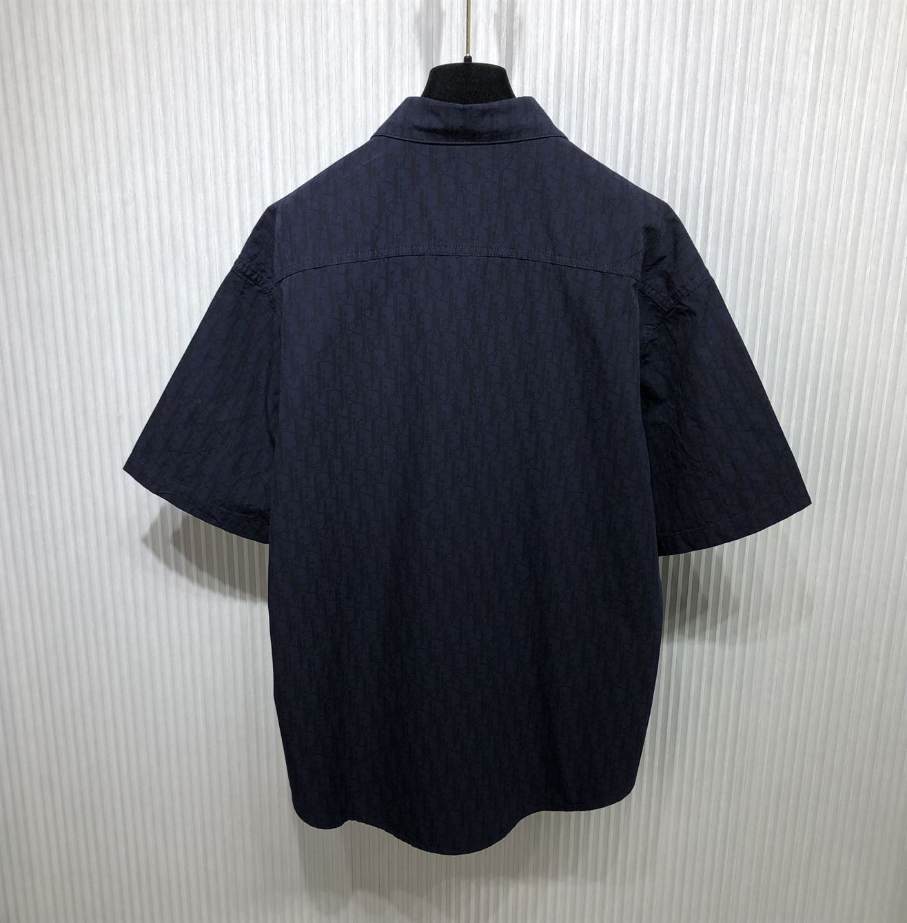 DIOR SHORT-SLEEVED OVERSHIRT NAVY BLUE AND BLACK DIOR OBLIQUE KASURI COTTON DENIM – DOT014