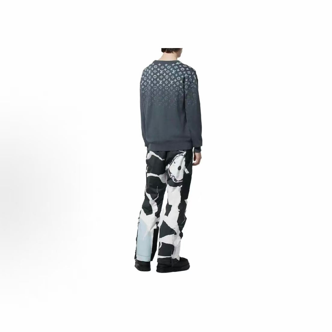 LOUIS VUITTON FW23 Gradient Logo Print Round-neck Sweater for Men-gray